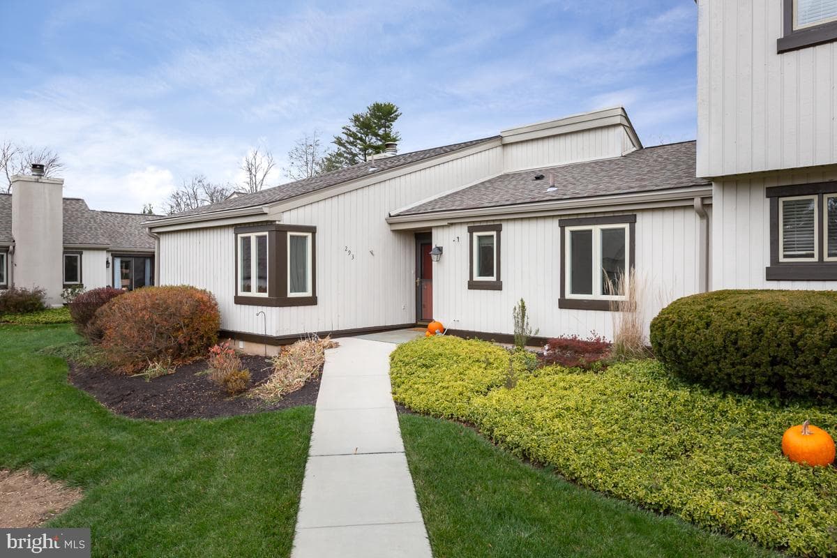 293 Devon Lane