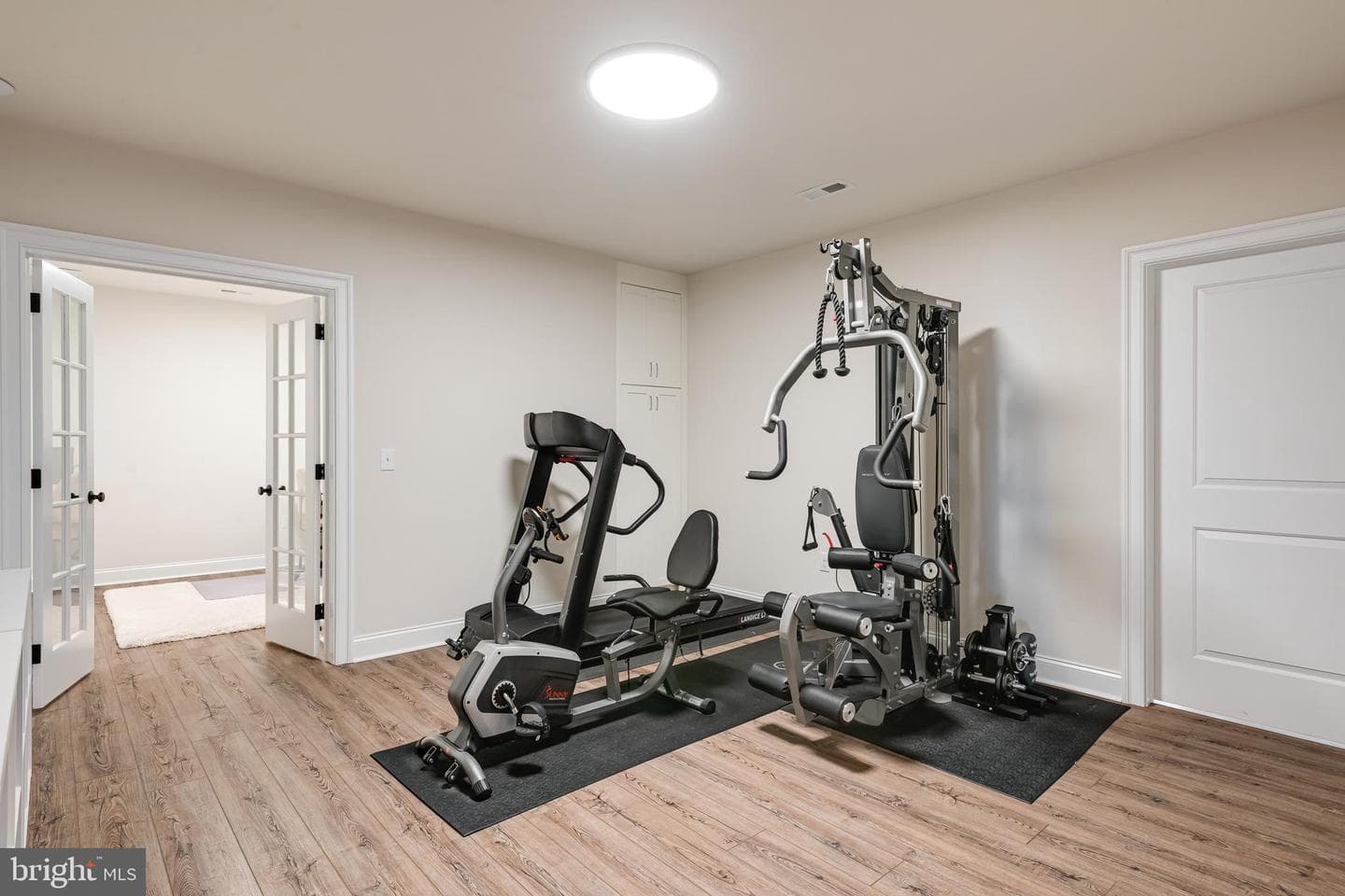 24 New Whitehorse Way photo 63