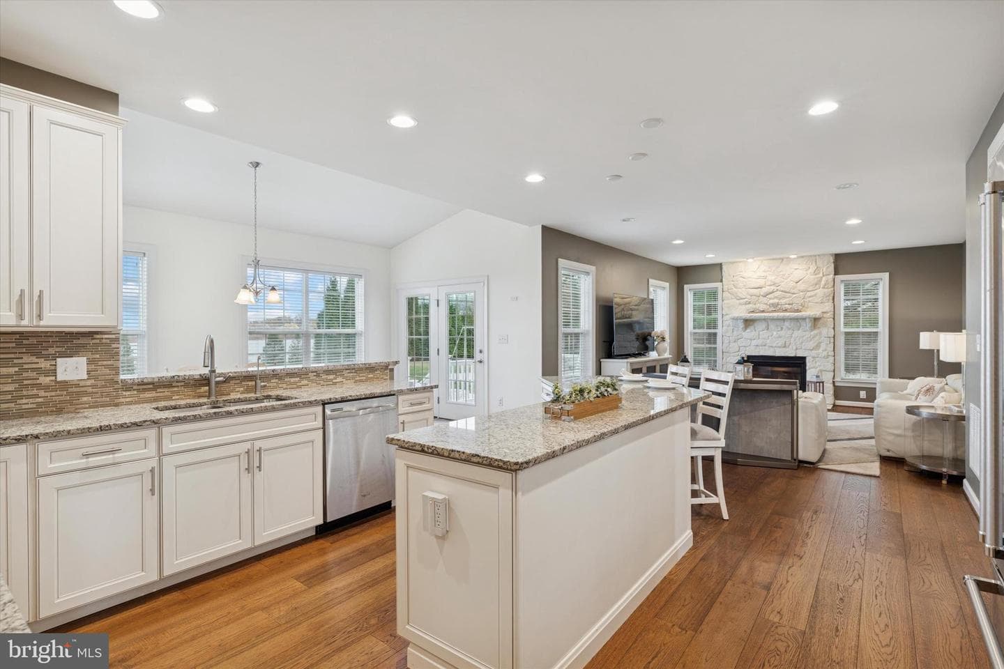 1392 Hickory Hill Road photo 10