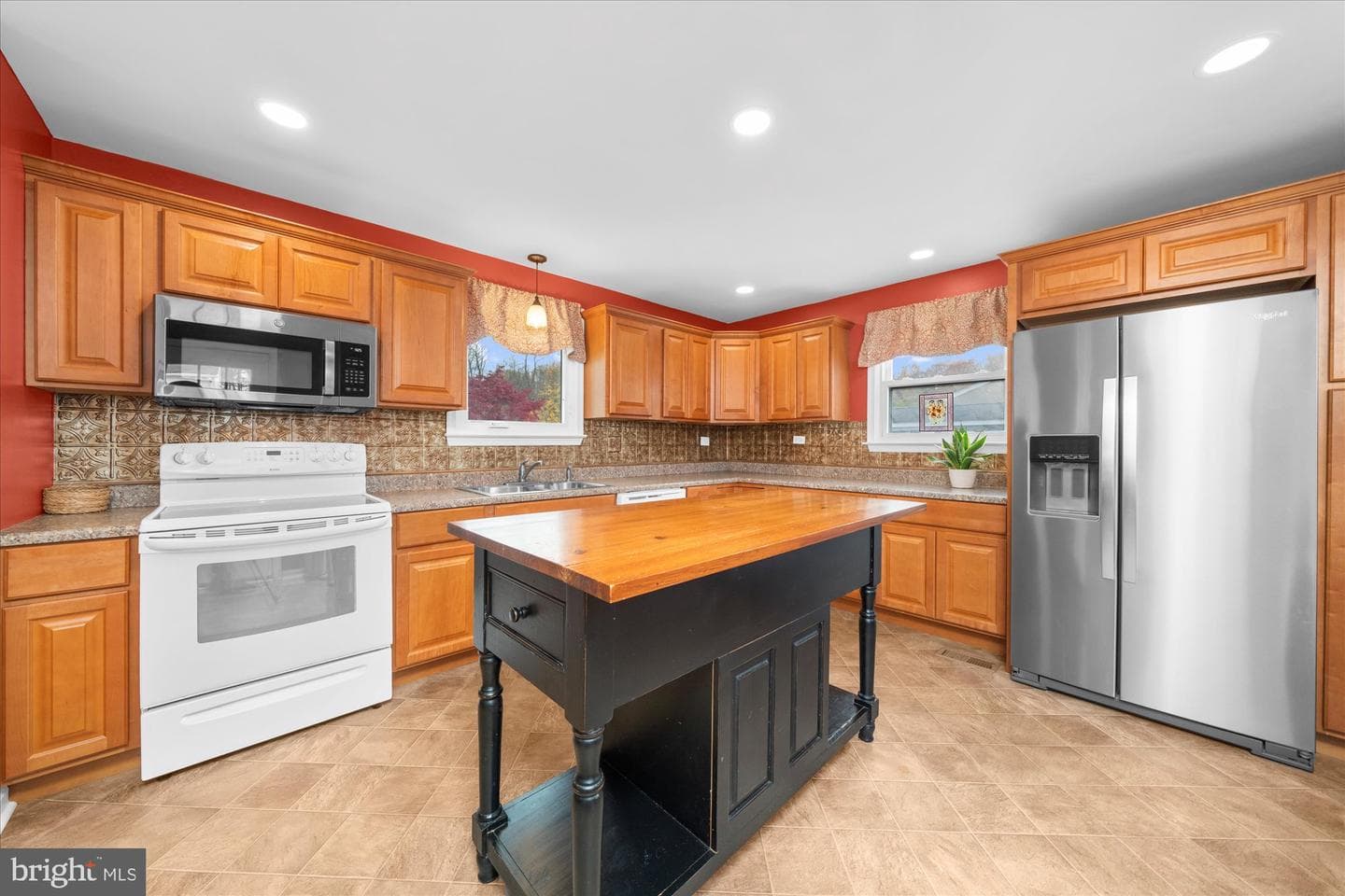 5 Yorktown Avenue photo 13