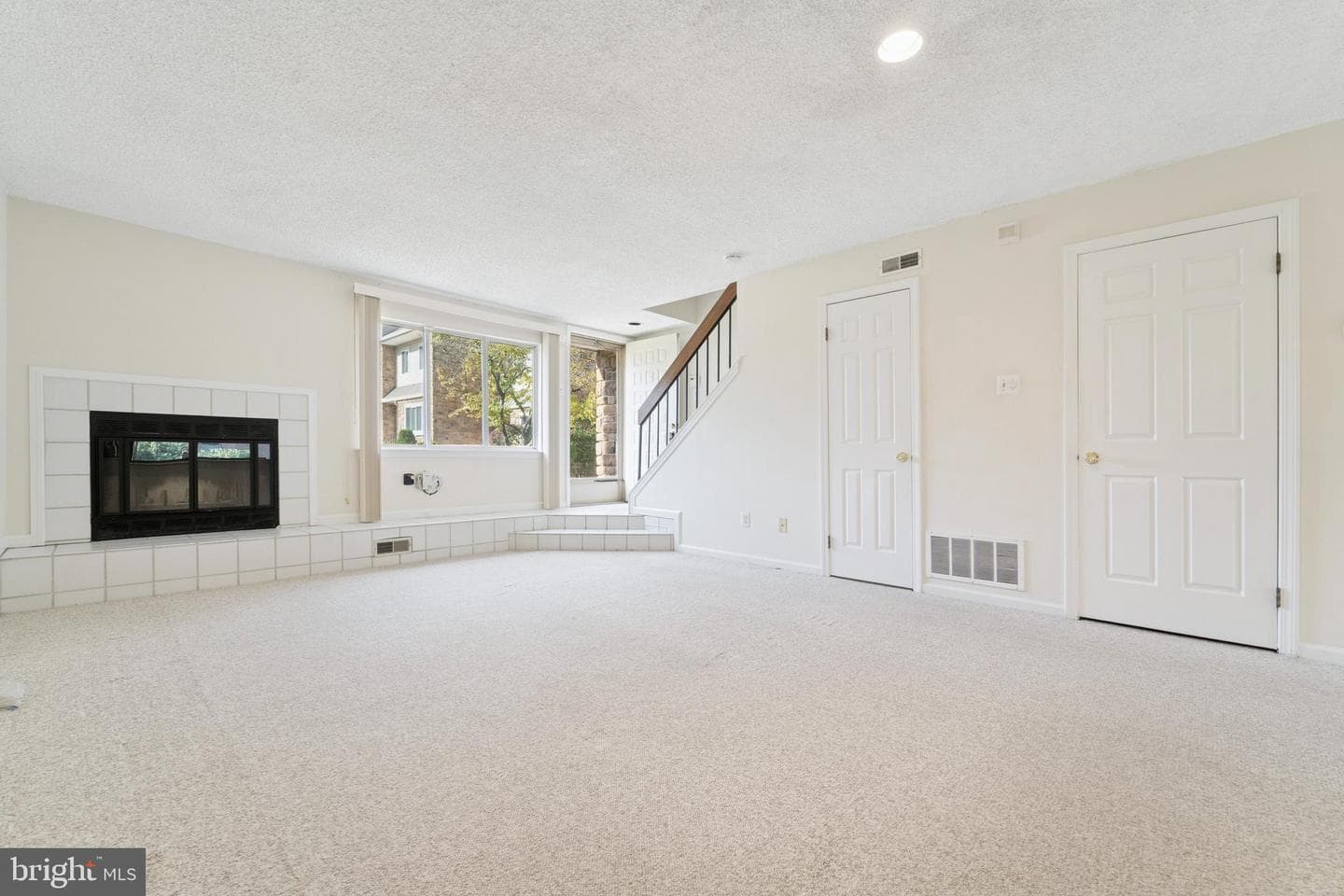 413 Cannon Court #413 photo 2