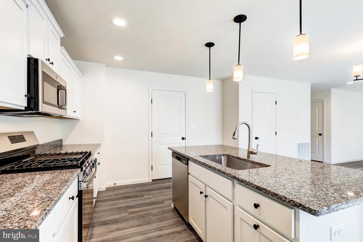 158 Leary Road photo 16