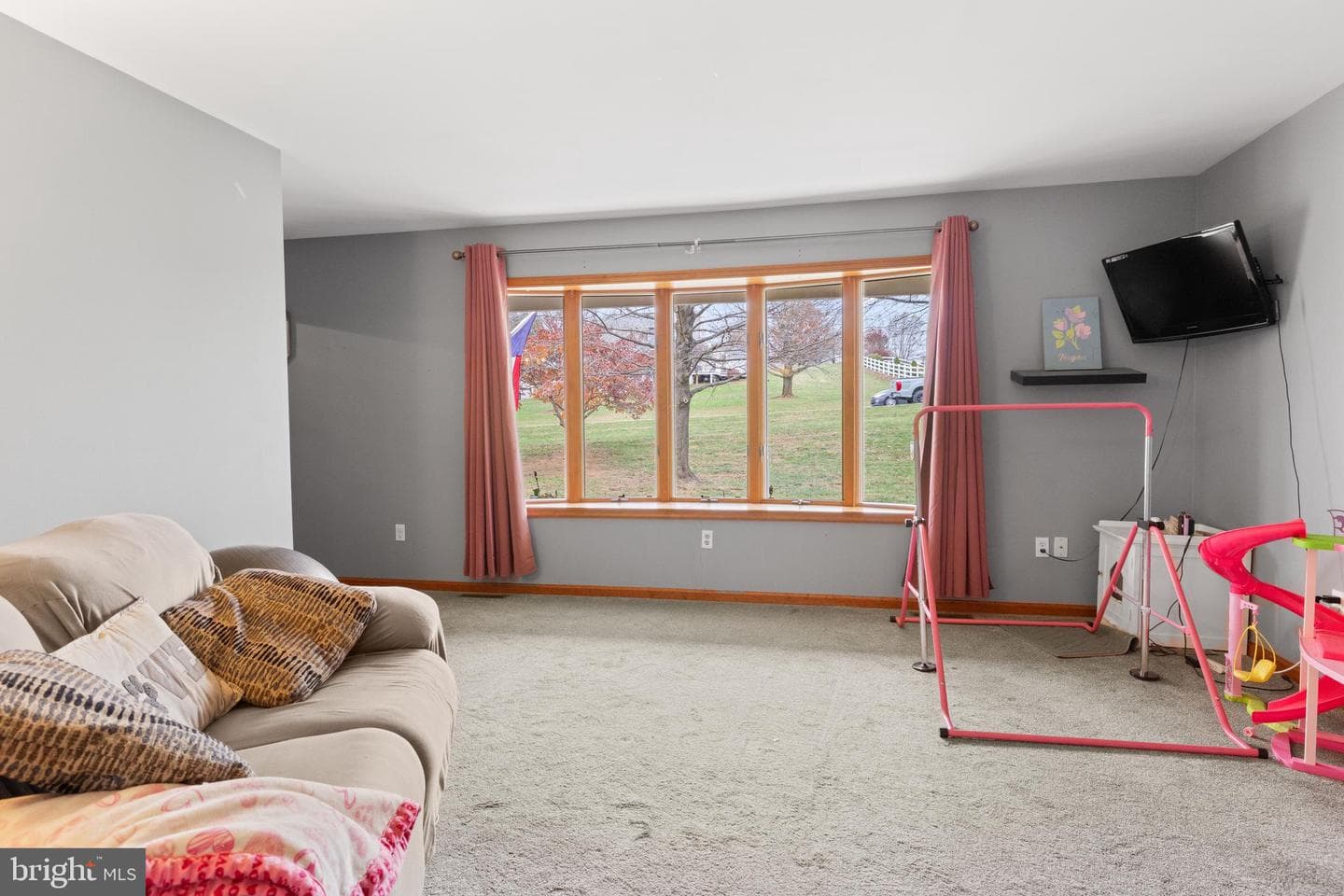 131 Highland Drive photo 5