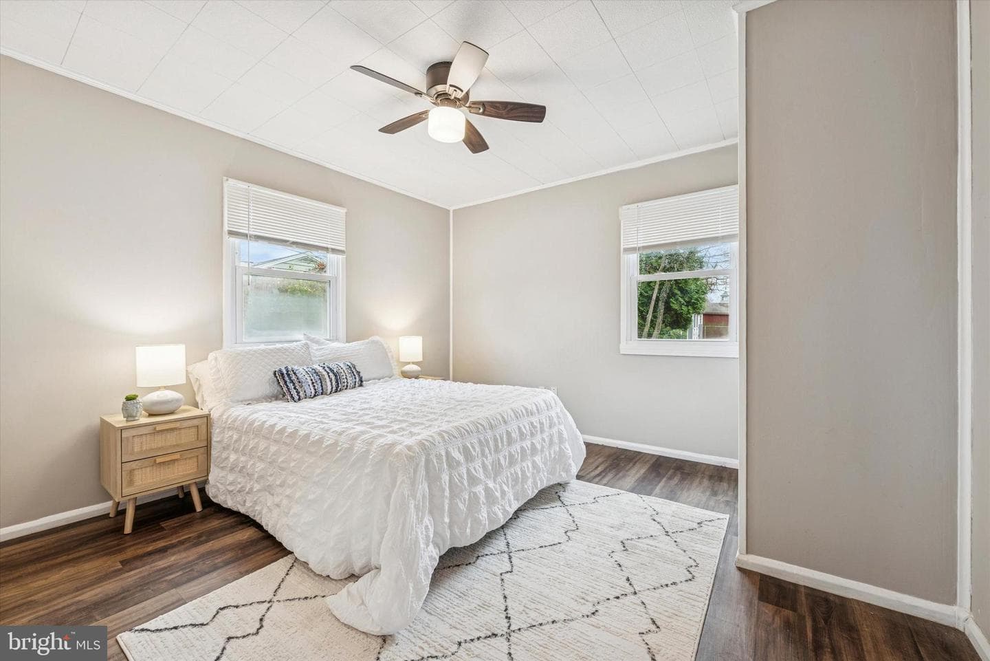 104 Lynbrook Road photo 10