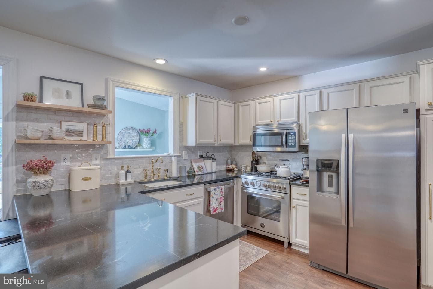 152 Brandywine Court #128 photo 14