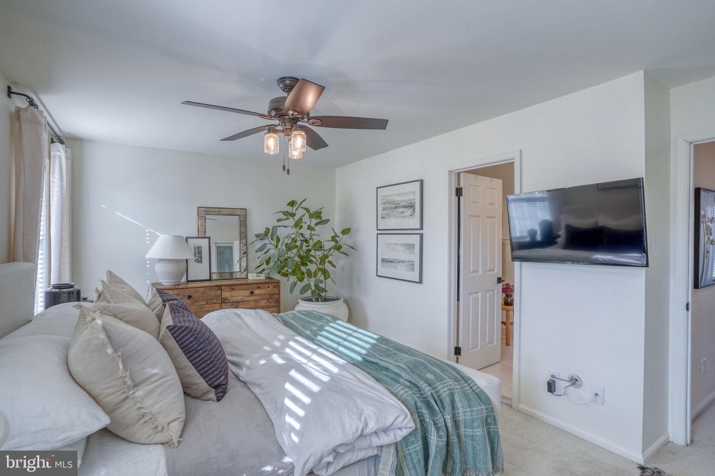 152 Brandywine Court #128 photo 29