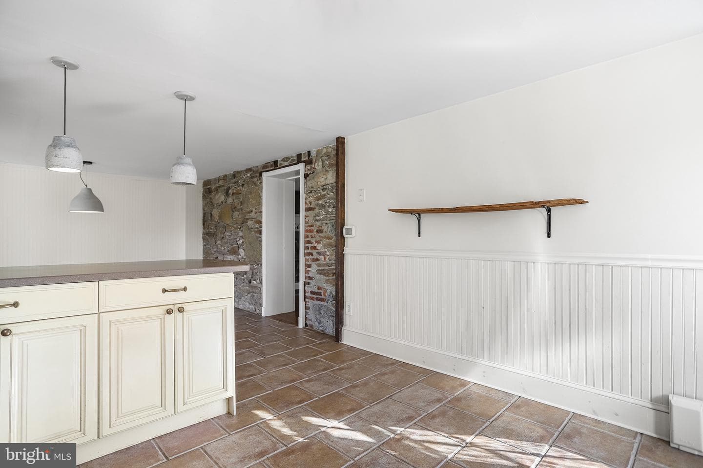 1185 W Street Road photo 6