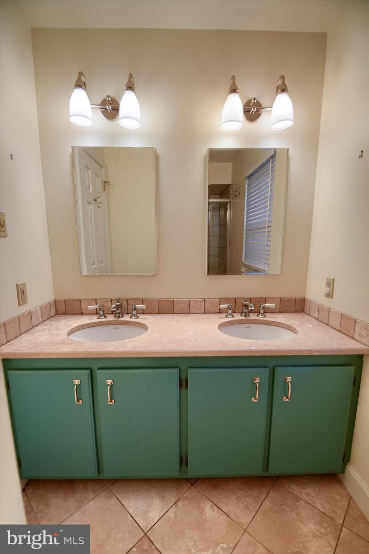1304 Weatherstone Drive #1304 photo 29