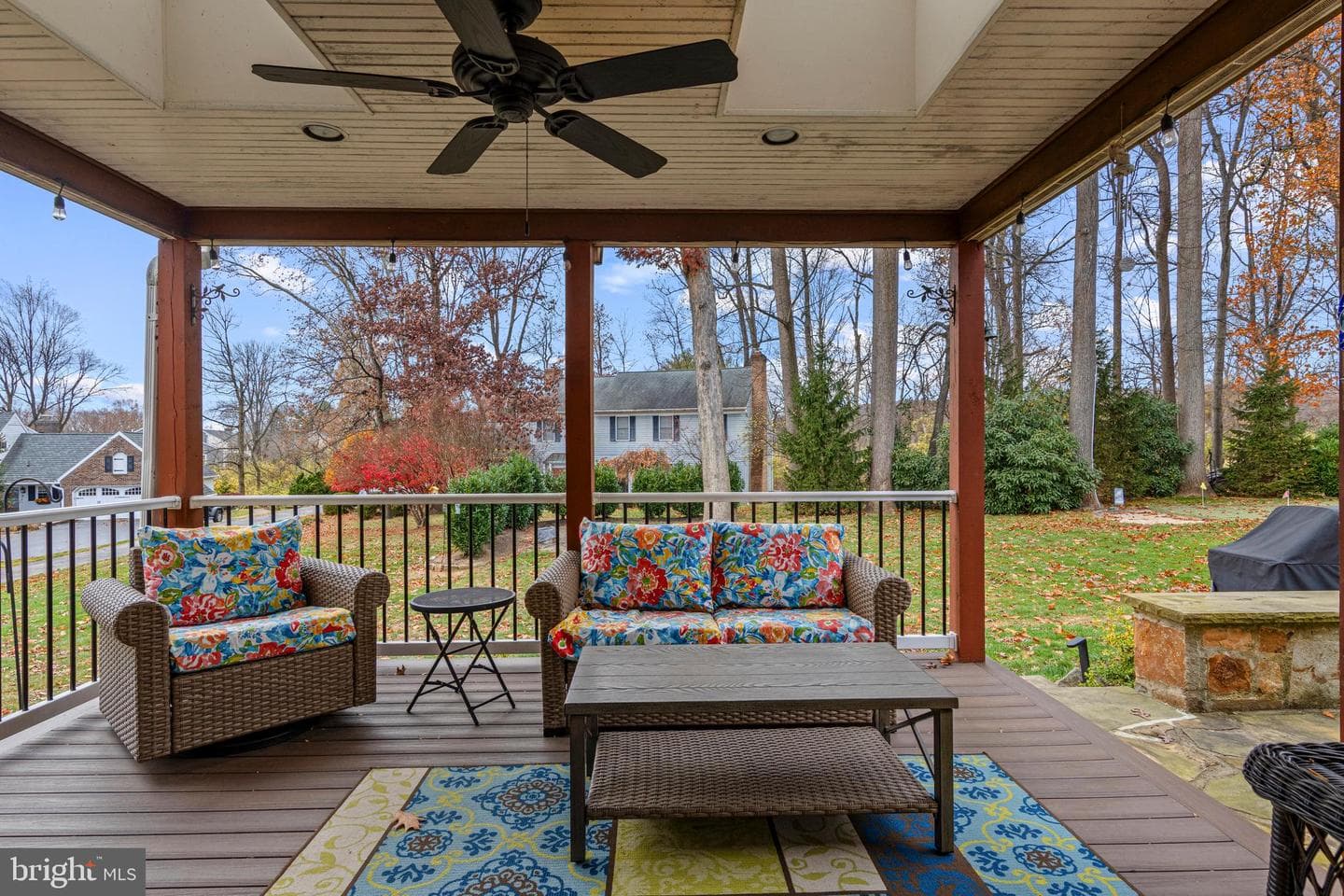 1586 Salomon Lane photo 30