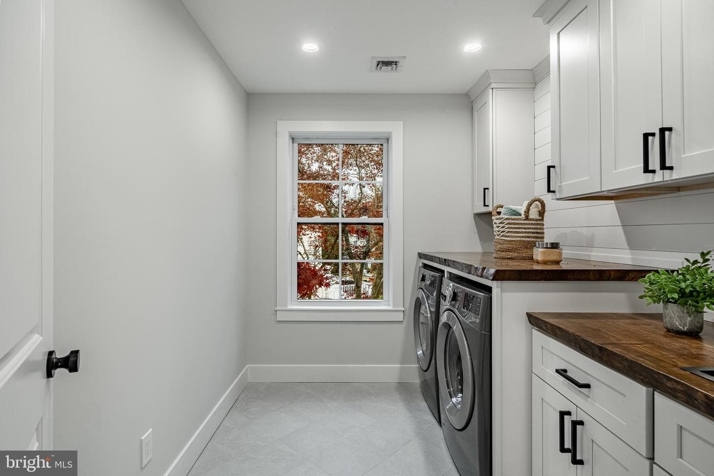 714 S Wayne Street photo 33