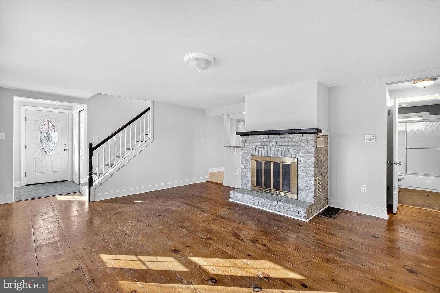 123 E Street Road photo 12