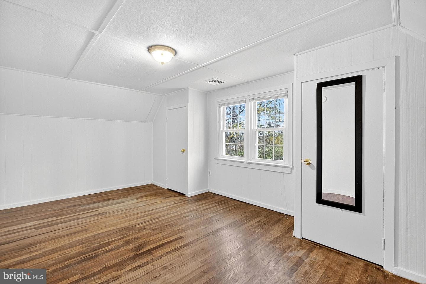 123 E Street Road photo 45