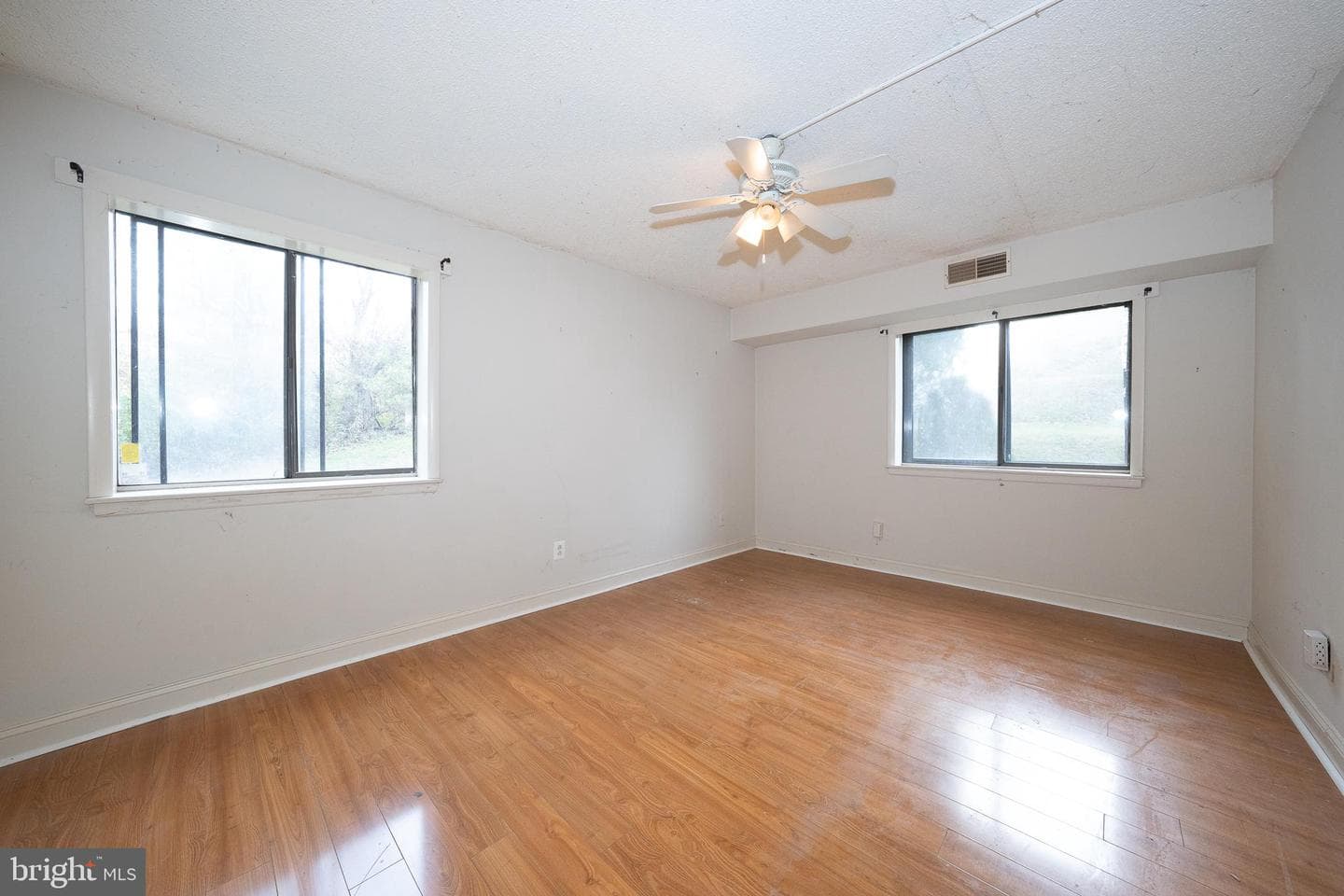 1307 Valley Drive #1307 photo 16