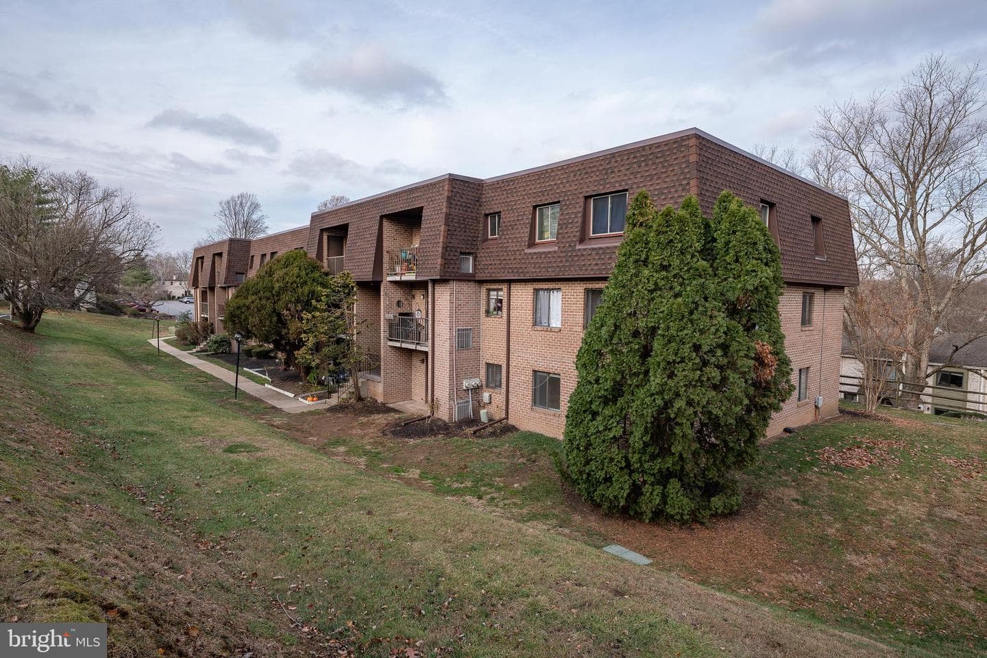 1307 Valley Drive #1307 photo 31