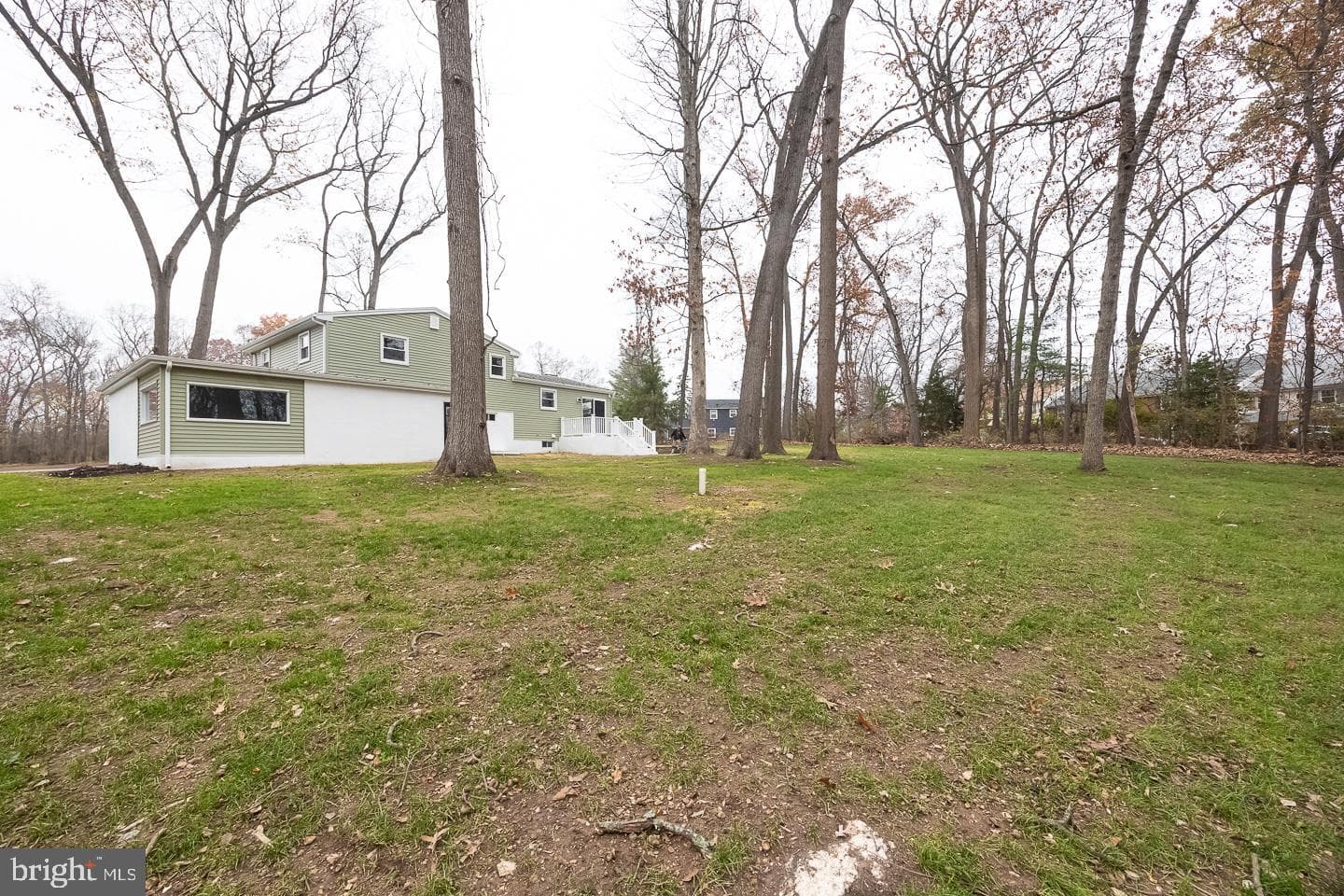 1050 Wayne Avenue photo 23