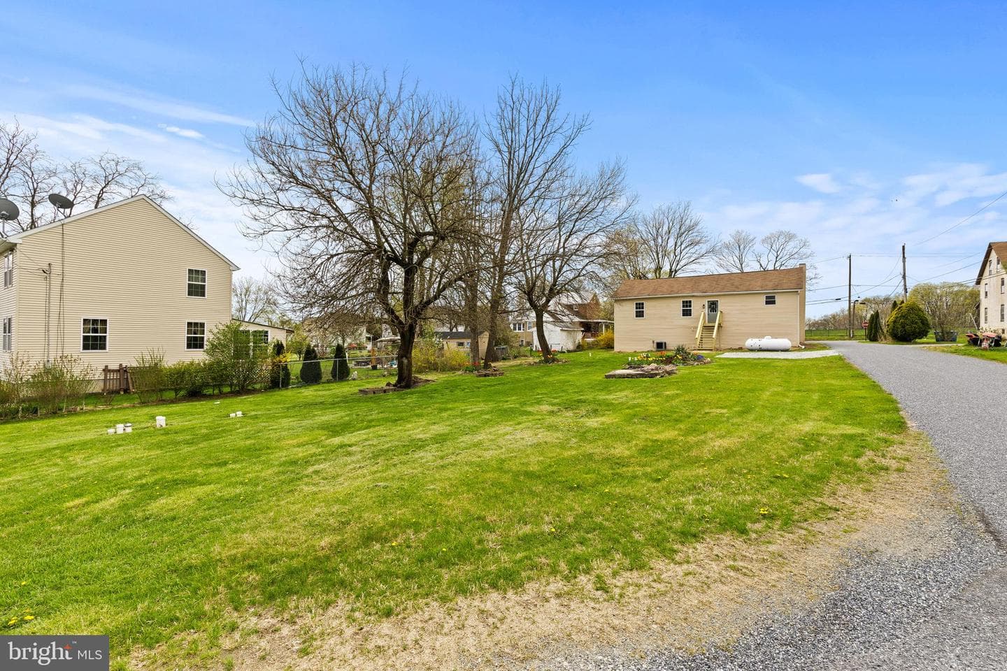 106 1st Avenue photo 28