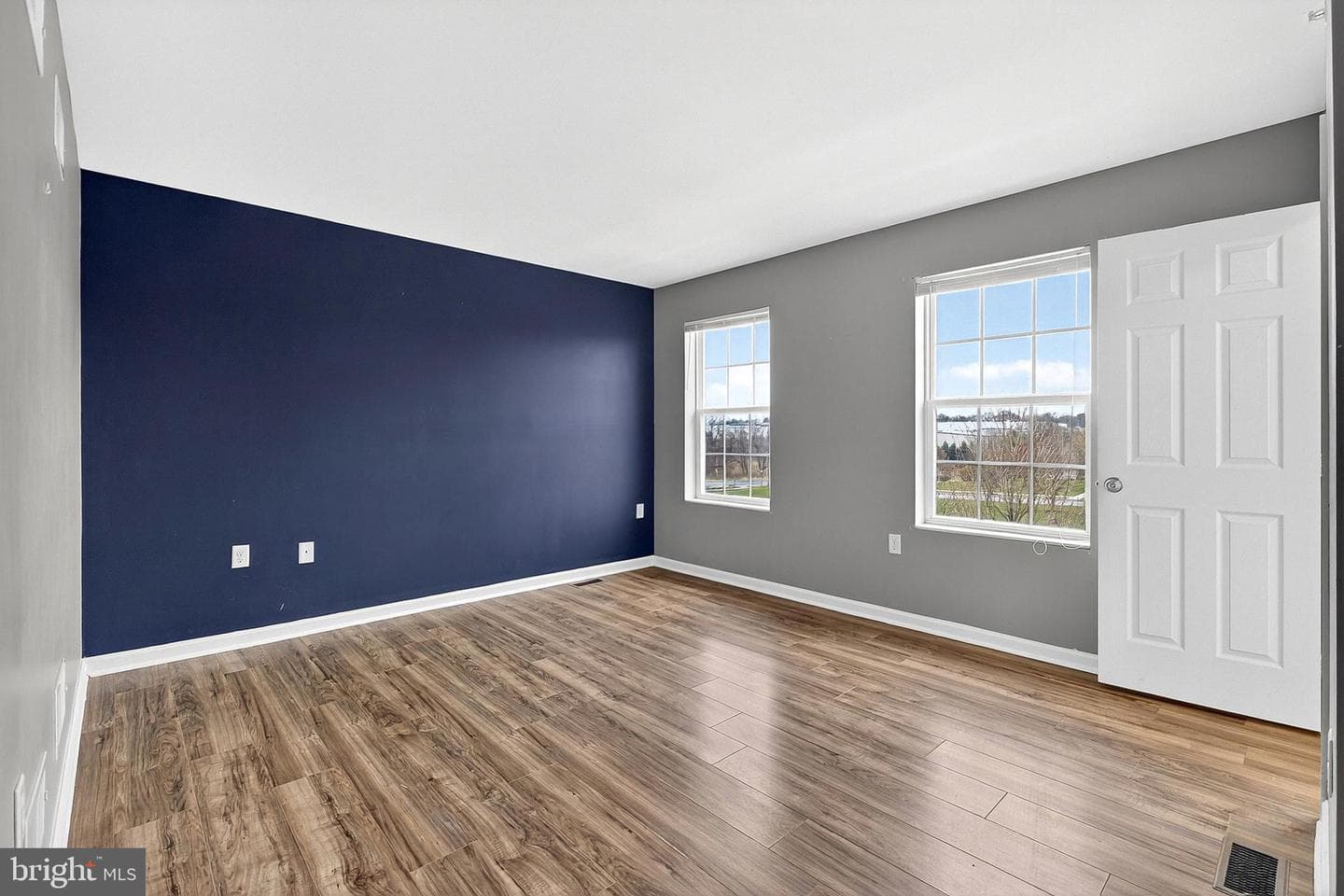 108 N Harner Boulevard photo 12