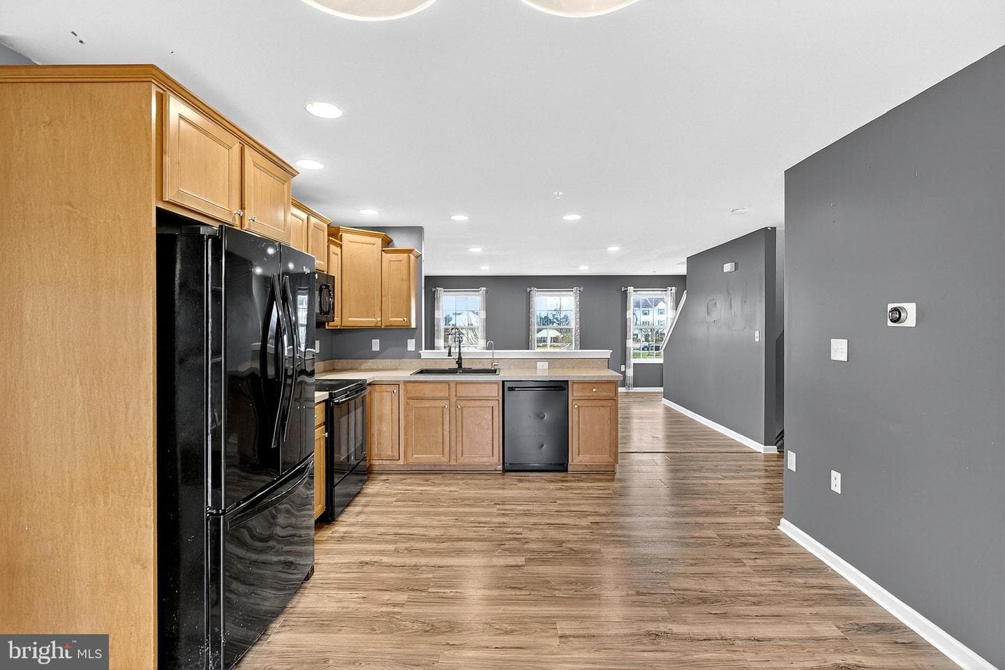 108 N Harner Boulevard photo 8