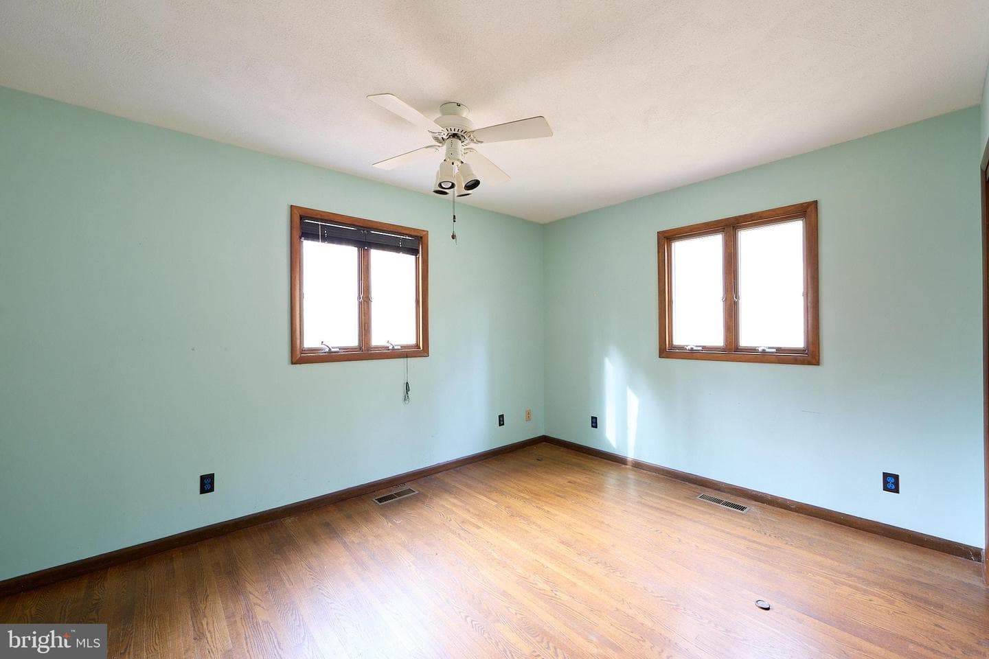 329 Laurel Woods Road photo 20