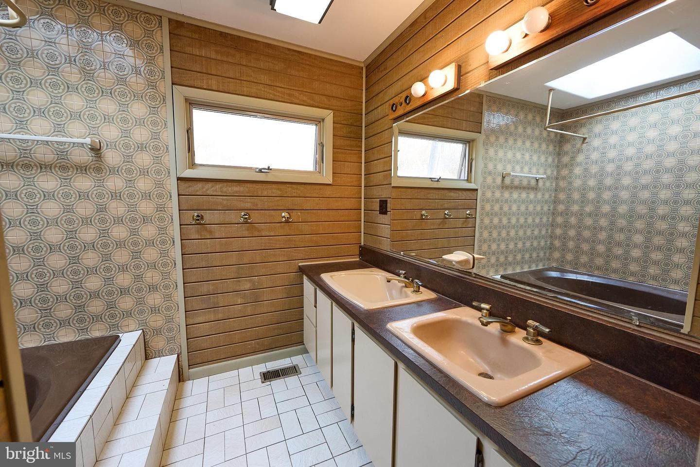 329 Laurel Woods Road photo 24