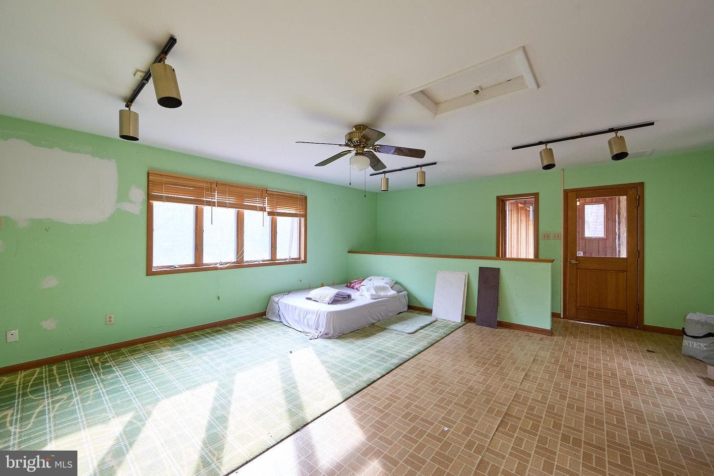 329 Laurel Woods Road photo 32