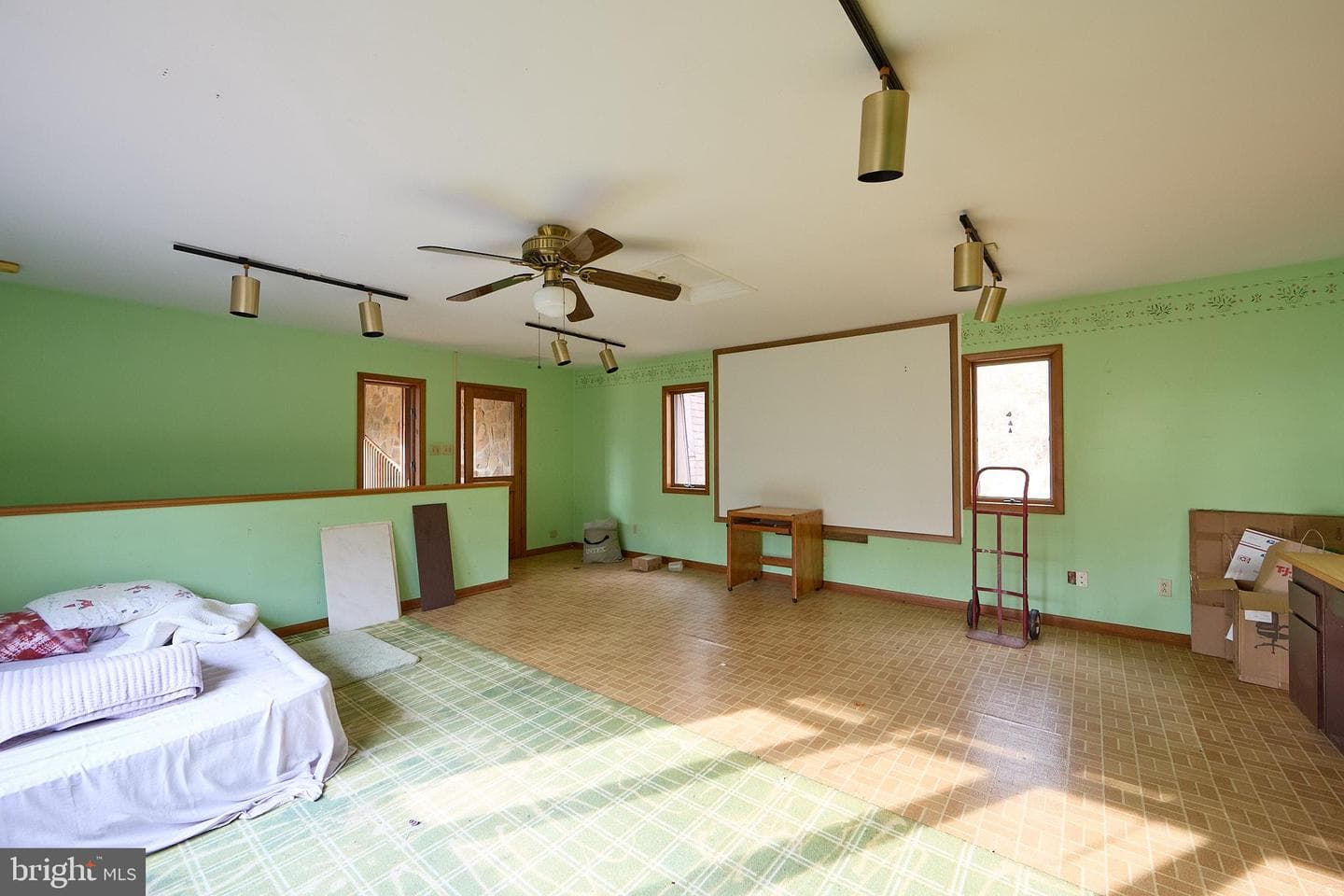 329 Laurel Woods Road photo 33