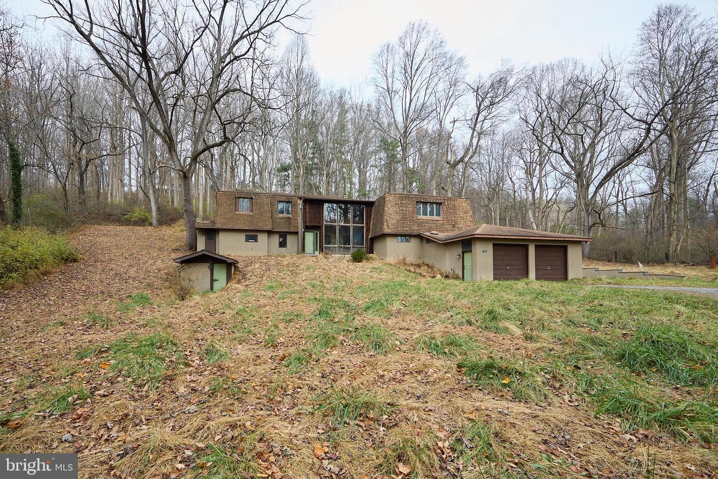 329 Laurel Woods Road photo 4