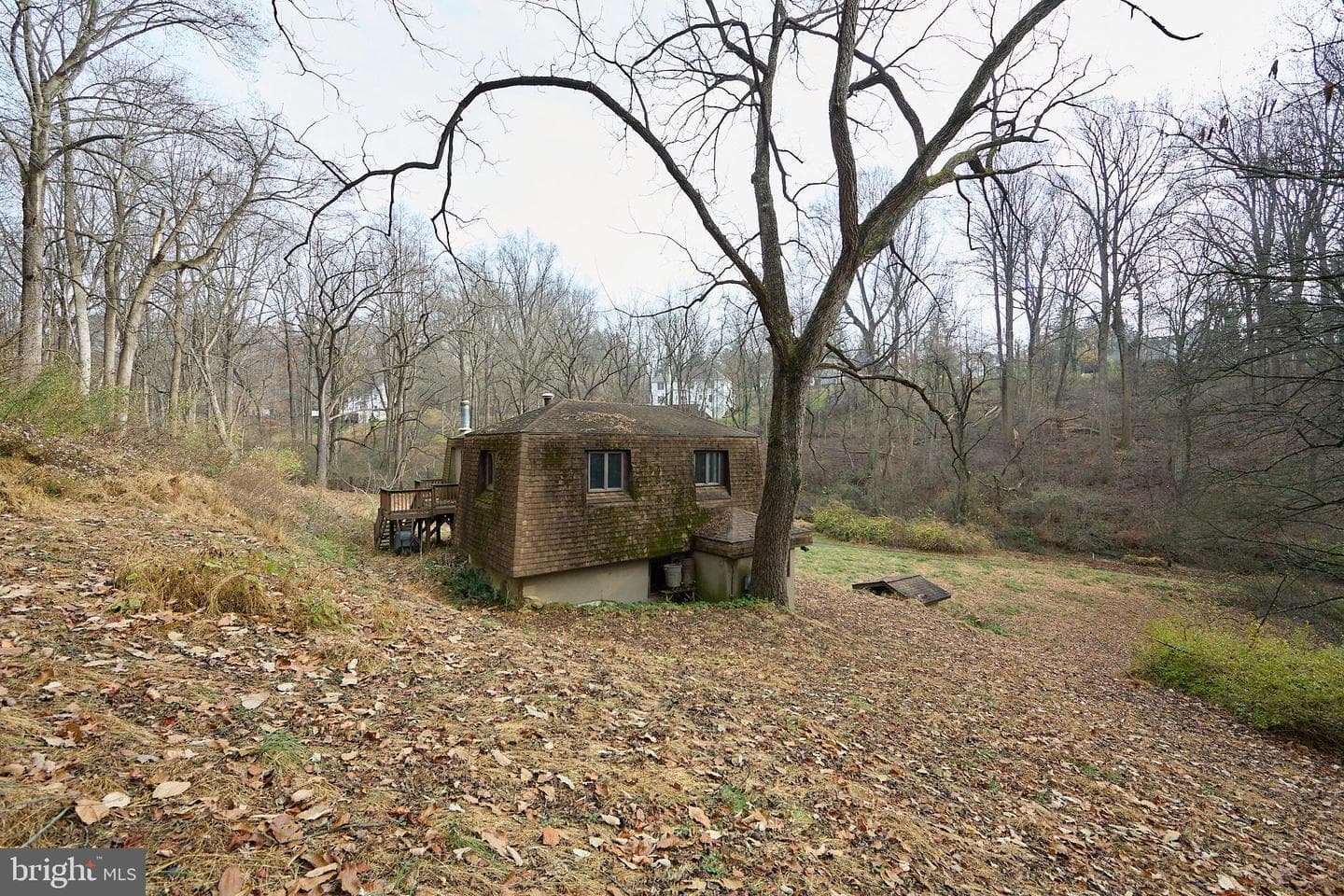 329 Laurel Woods Road photo 44
