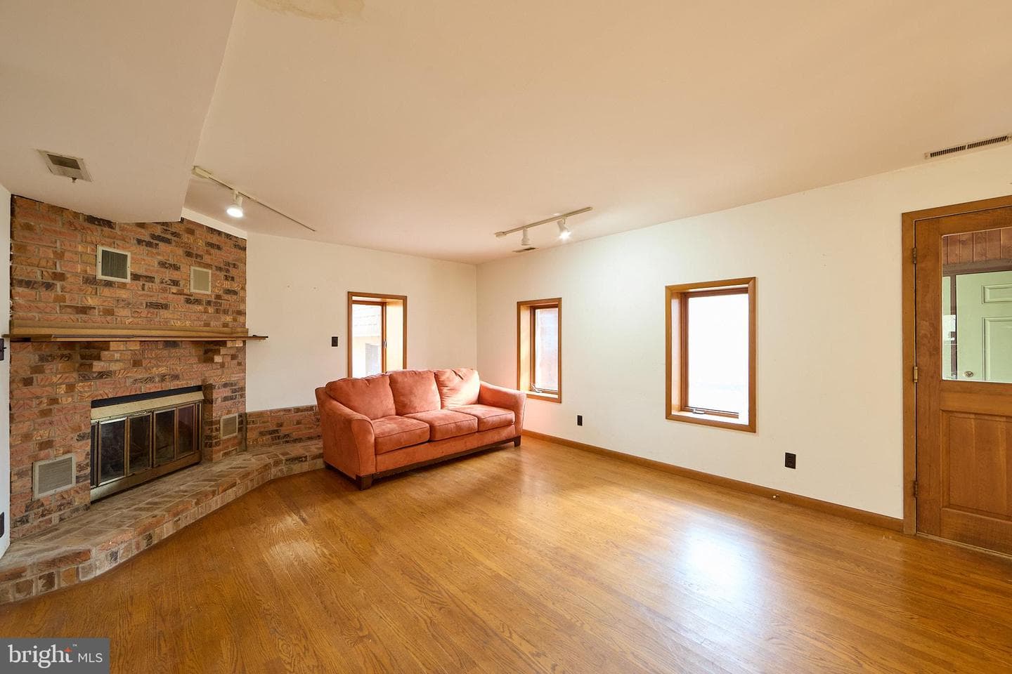 329 Laurel Woods Road photo 7