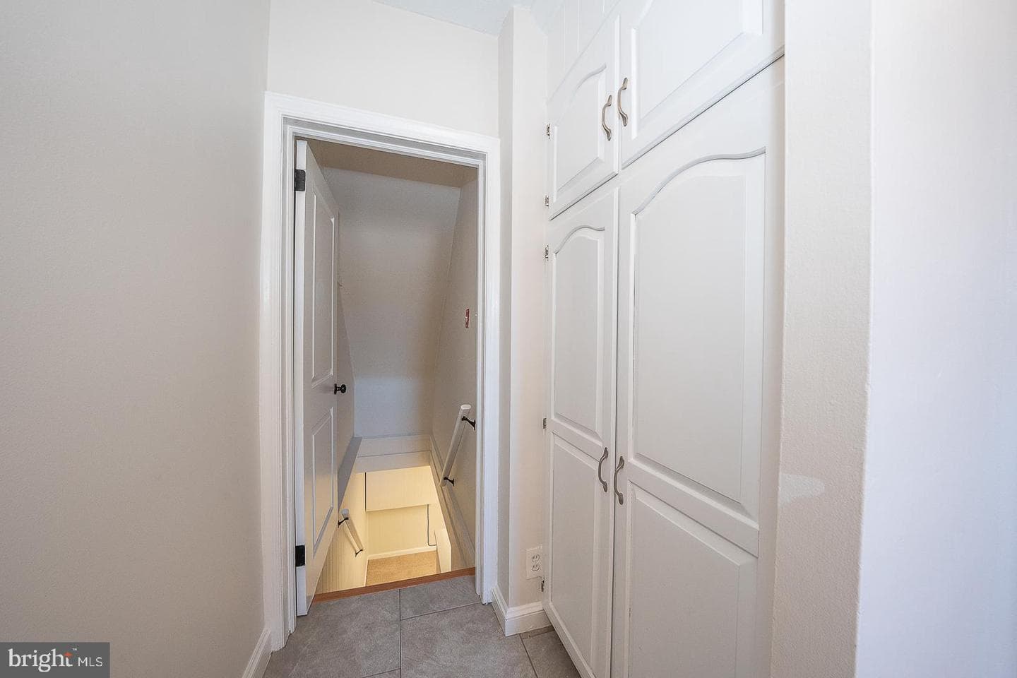 339 William Street photo 16