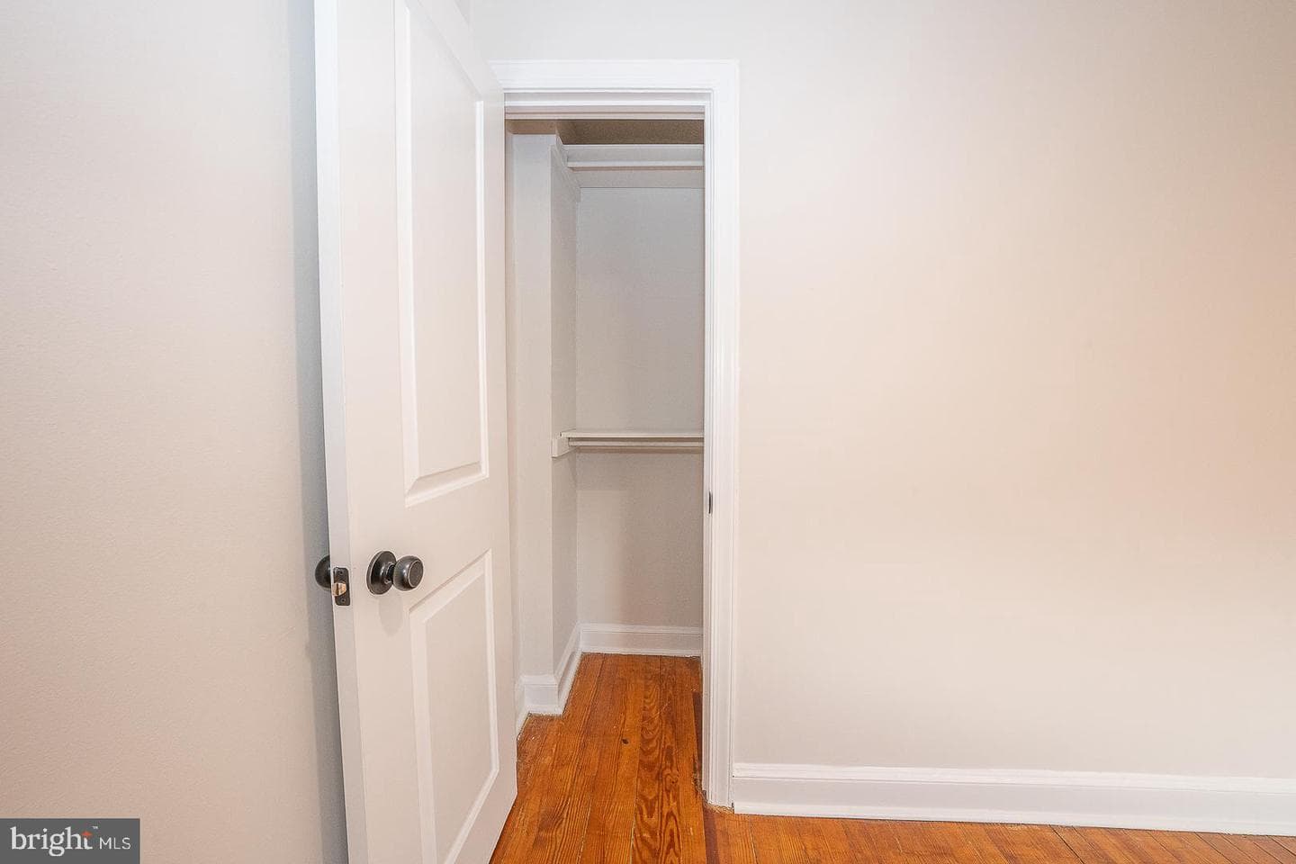 339 William Street photo 21