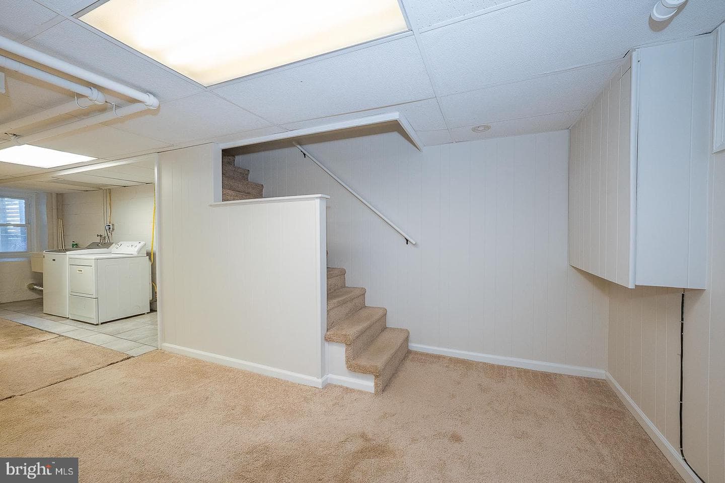 339 William Street photo 33