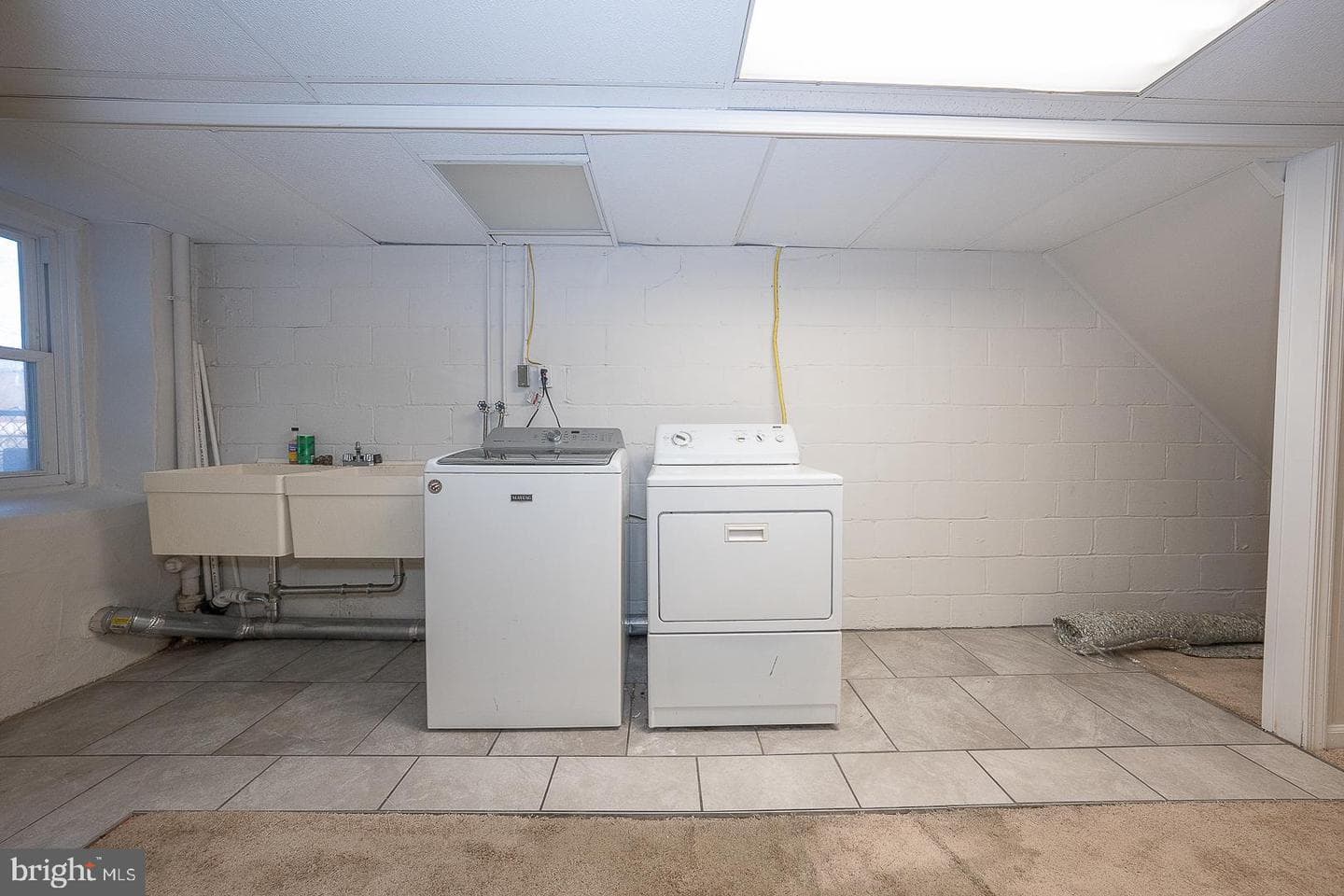 339 William Street photo 34