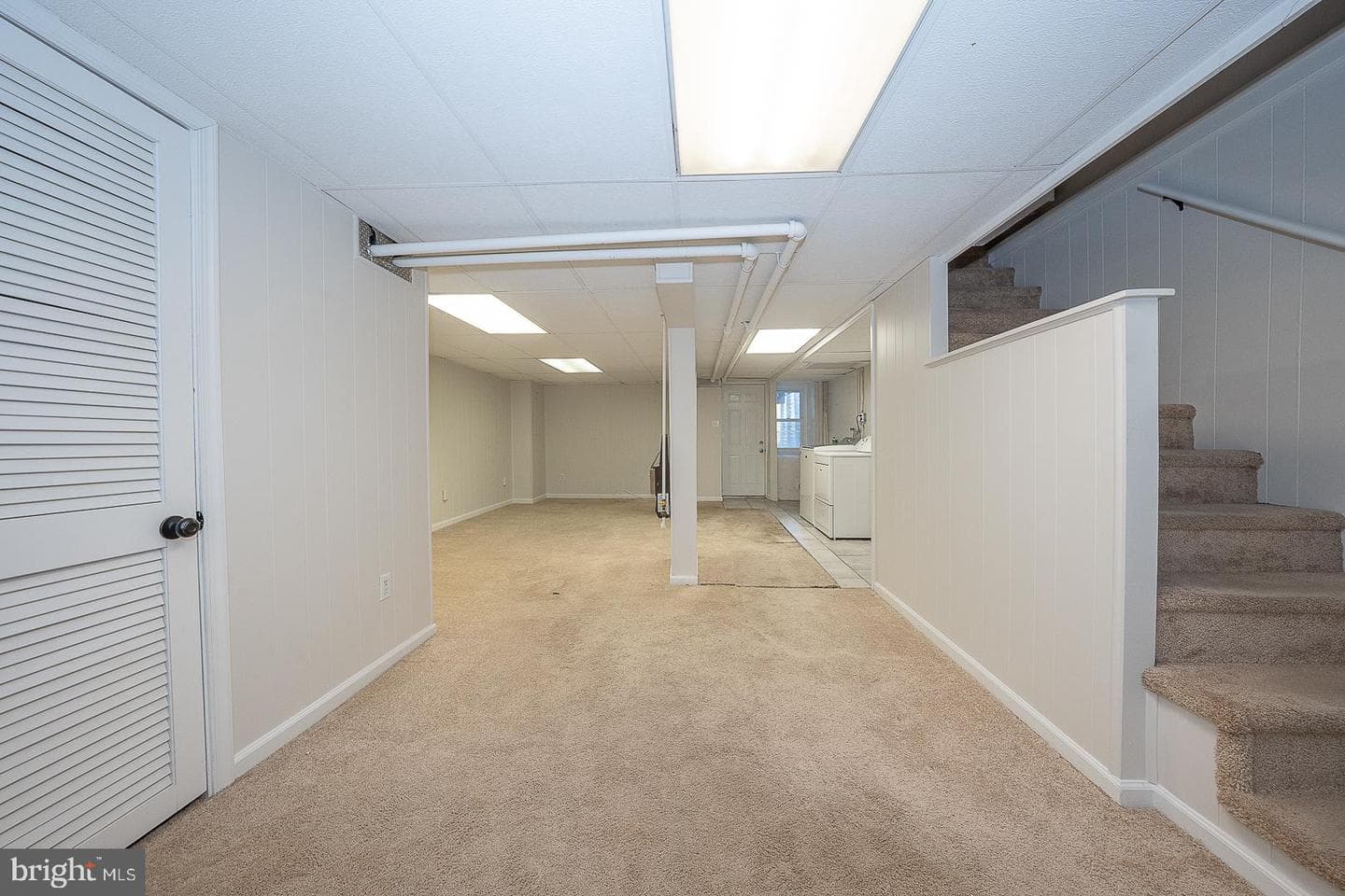 339 William Street photo 36