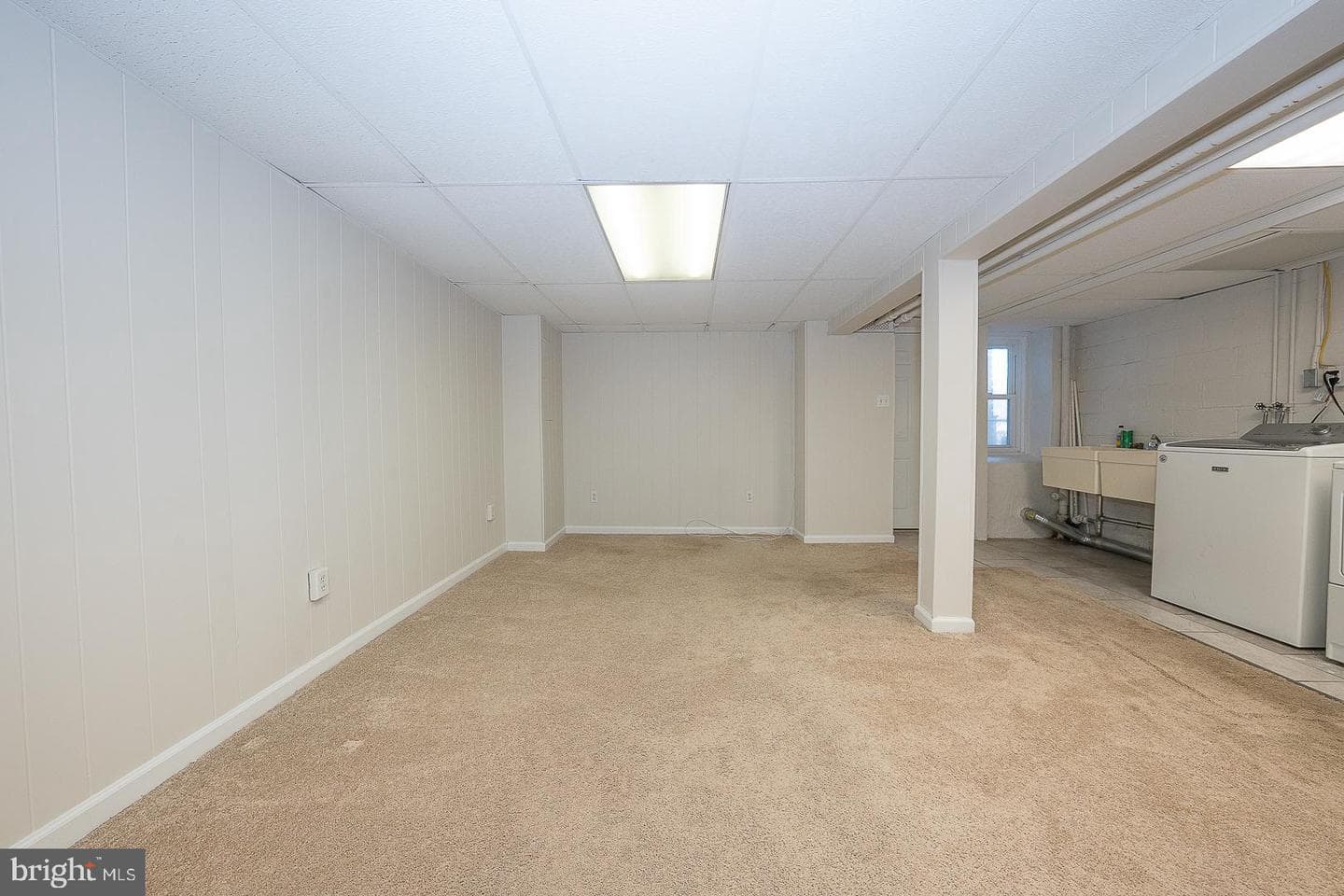 339 William Street photo 37