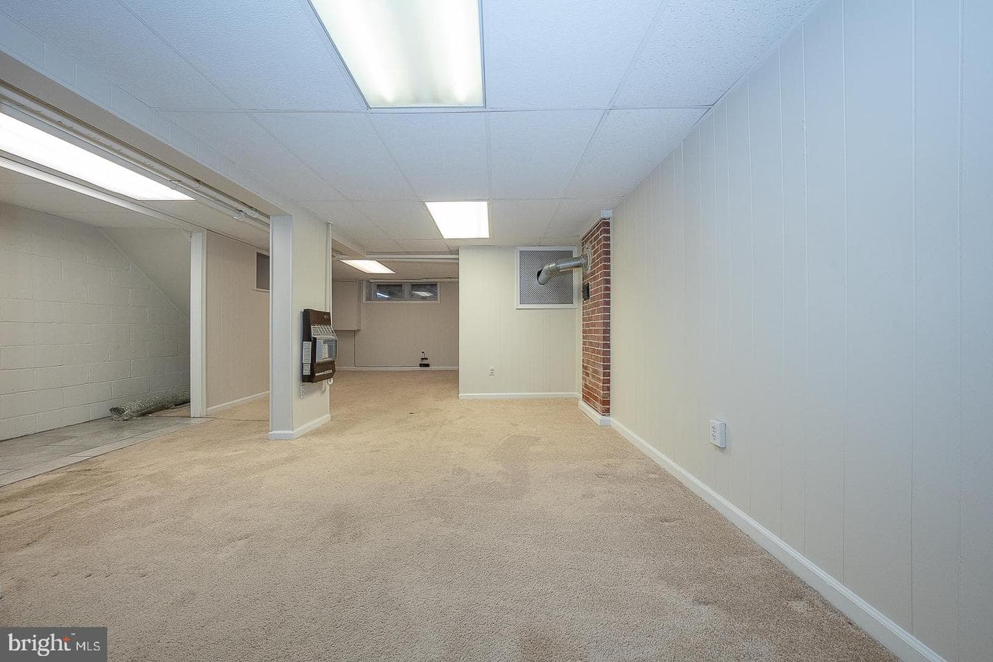 339 William Street photo 38