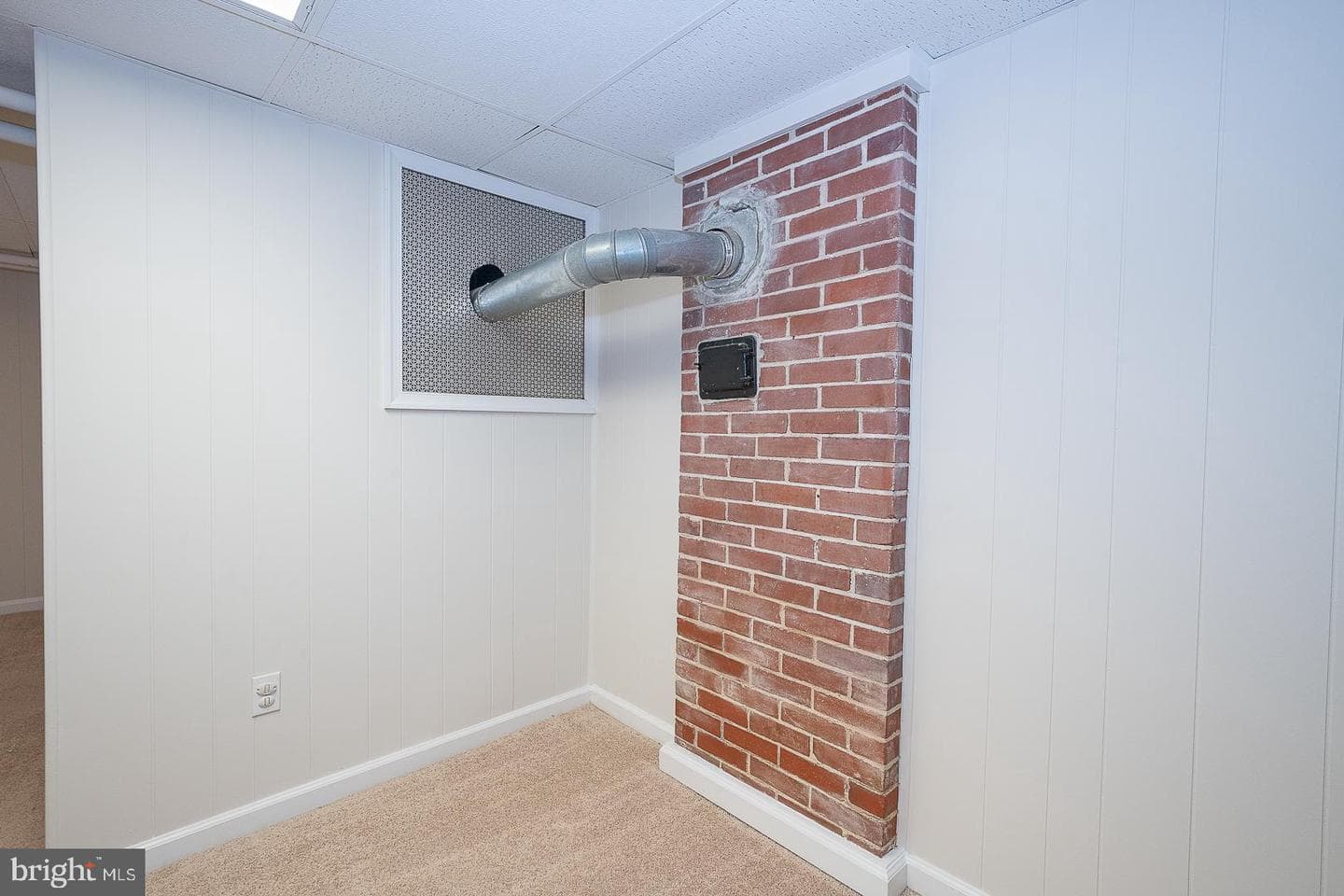 339 William Street photo 39