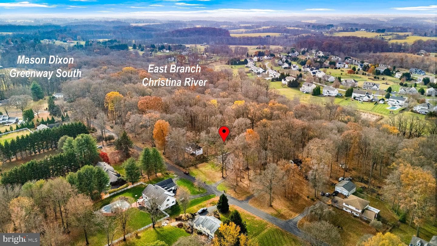 108 Reynard Drive photo 38