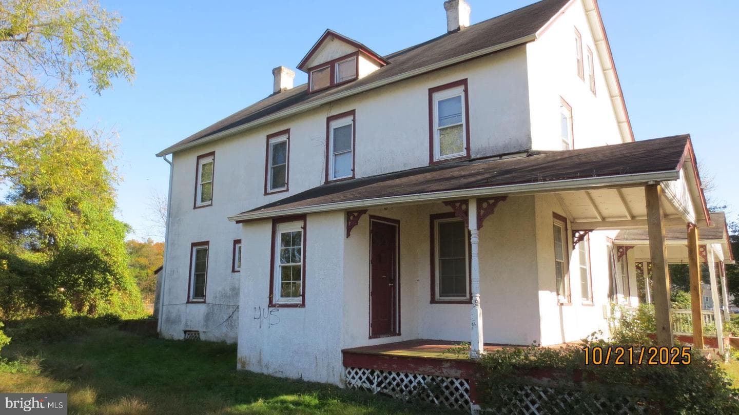 115 S Guernsey Road photo 5