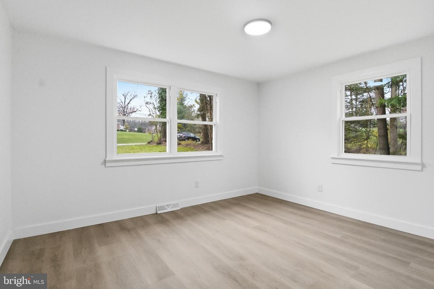 420 Oakland Drive photo 14