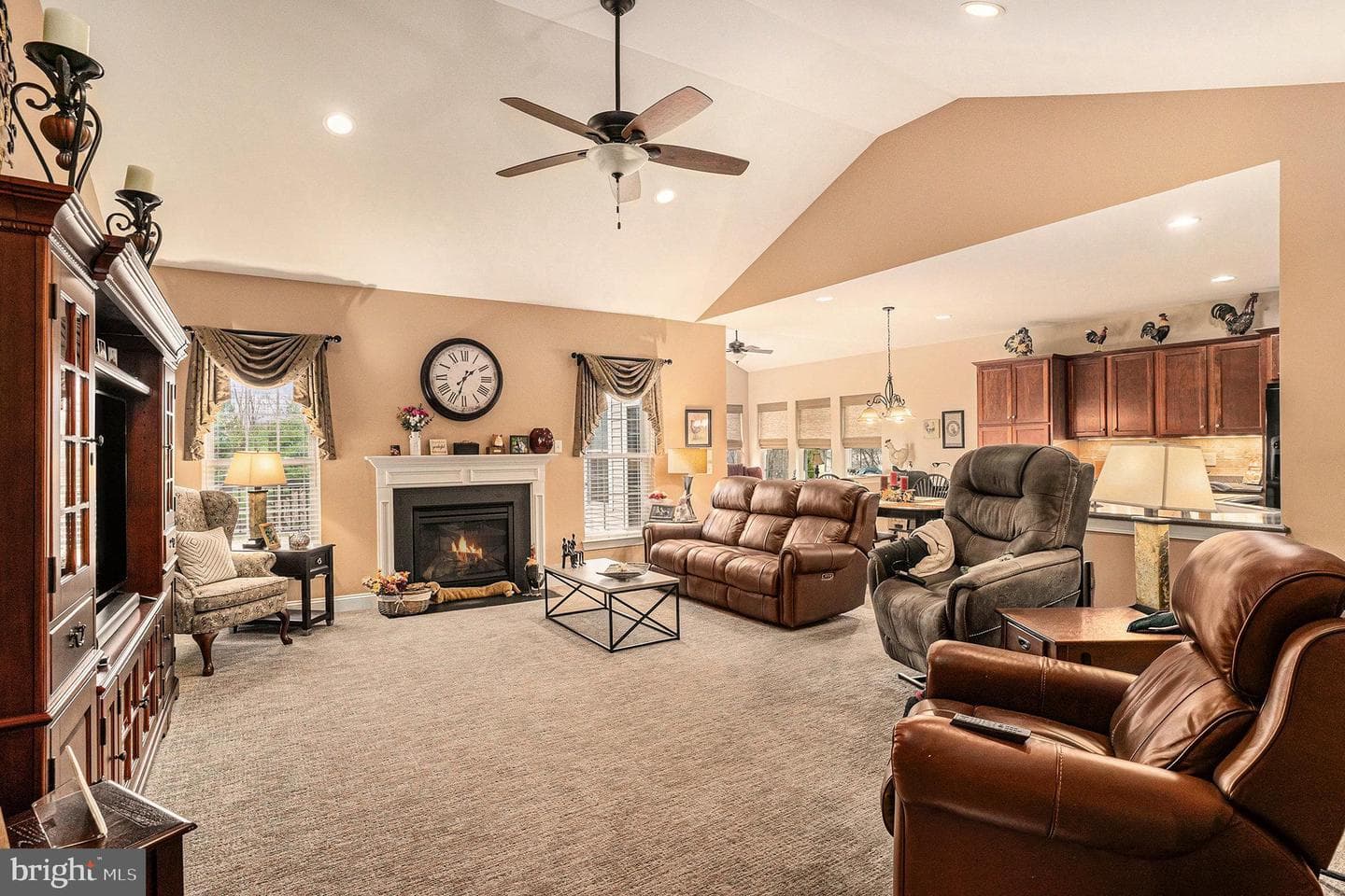 95 Clover Hill Lane photo 6