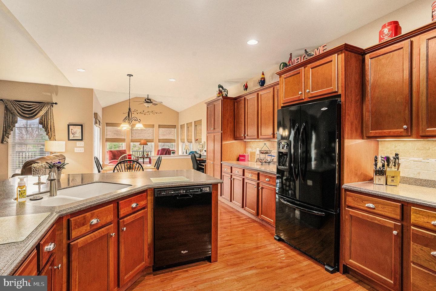95 Clover Hill Lane photo 9