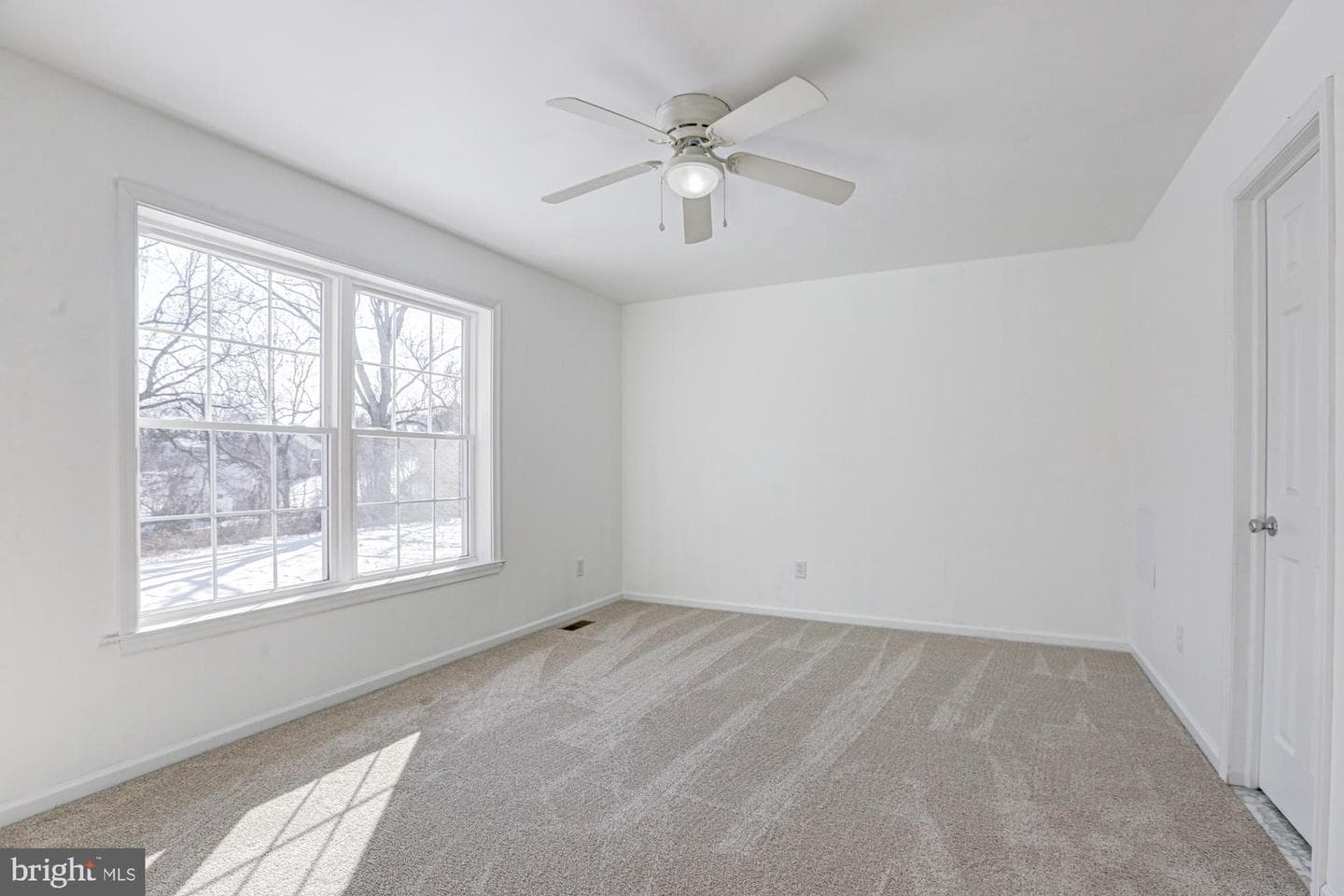 125 Cromwell Drive photo 39