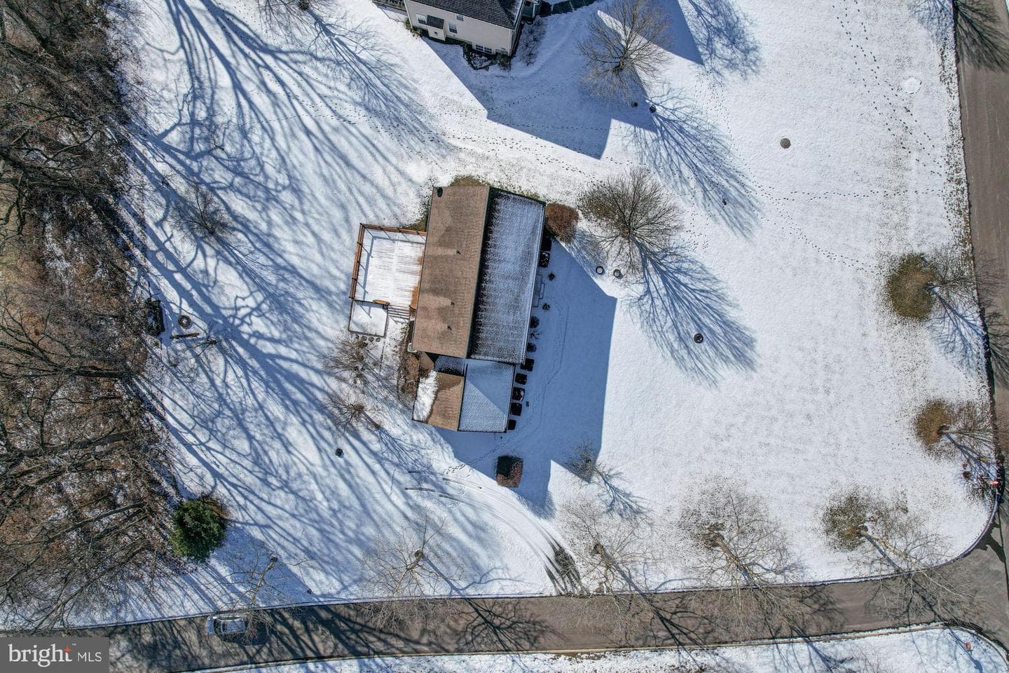 125 Cromwell Drive photo 52