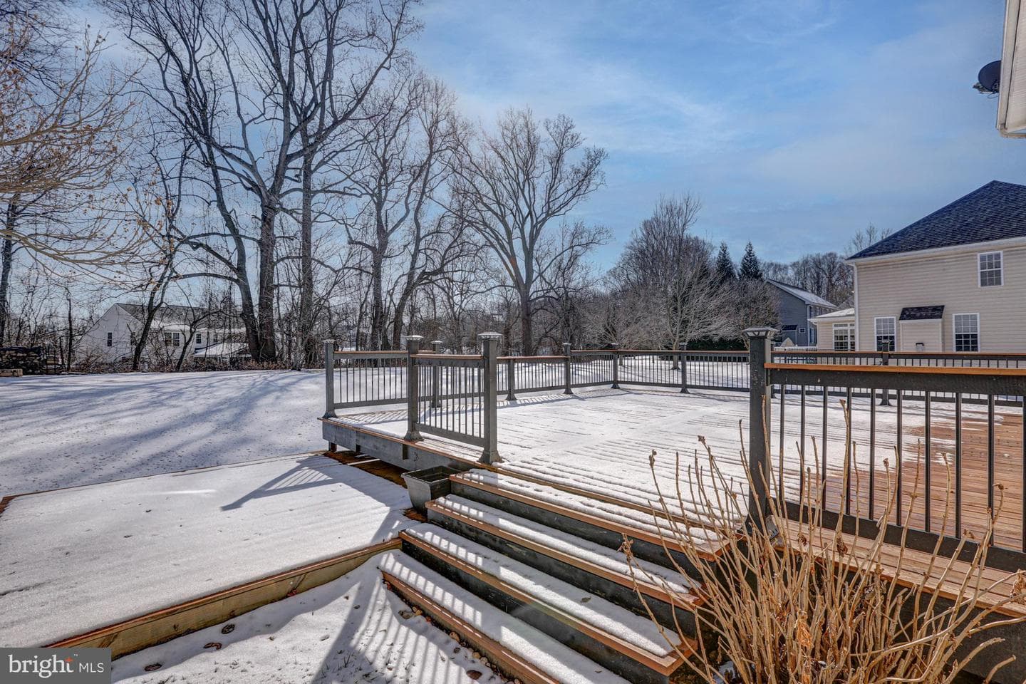 125 Cromwell Drive photo 9