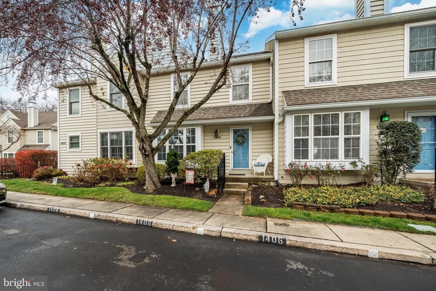 1406 Harbour Ridge Lane photo 3