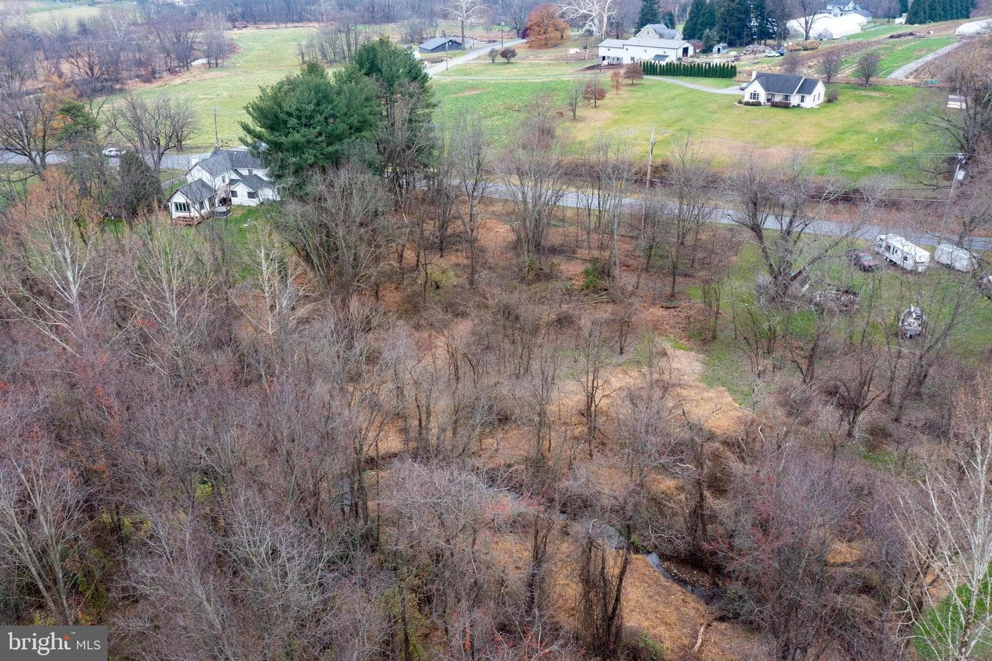 580 Elkdale Road photo 37
