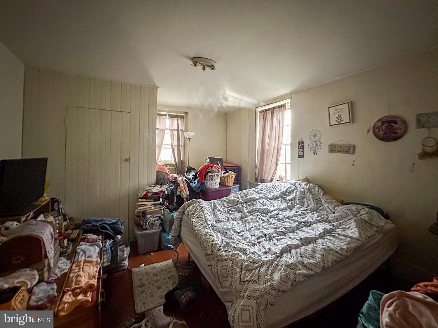 580 Elkdale Road photo 9