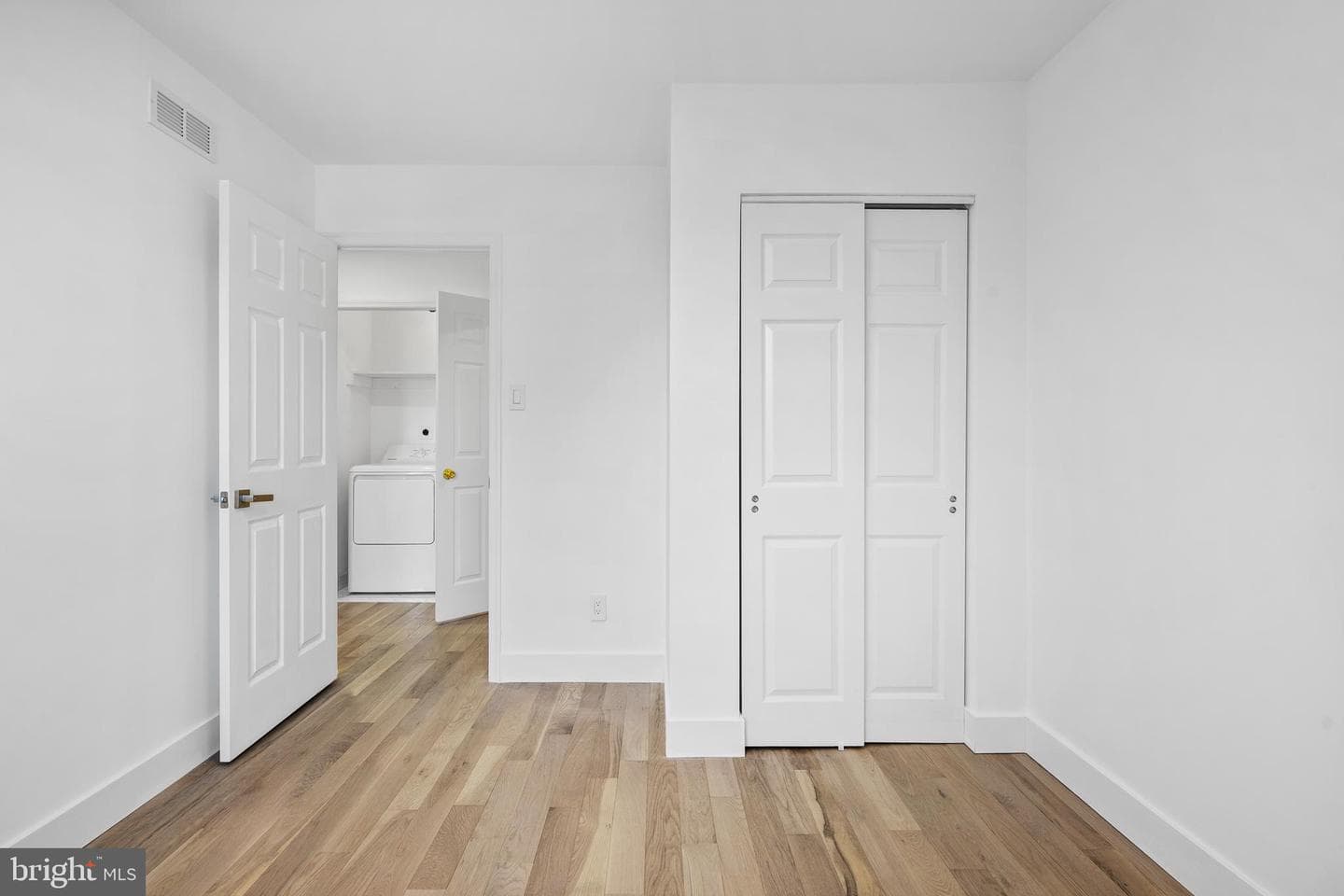 1007 Stoneham Drive #1007b photo 17