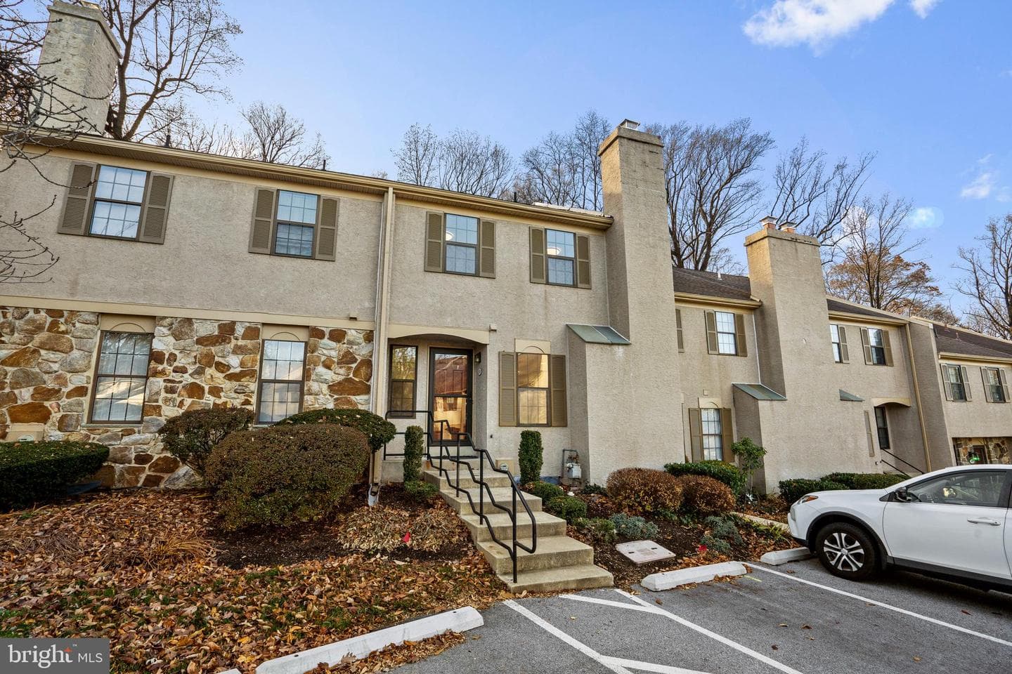 1007 Stoneham Drive #1007b photo 23